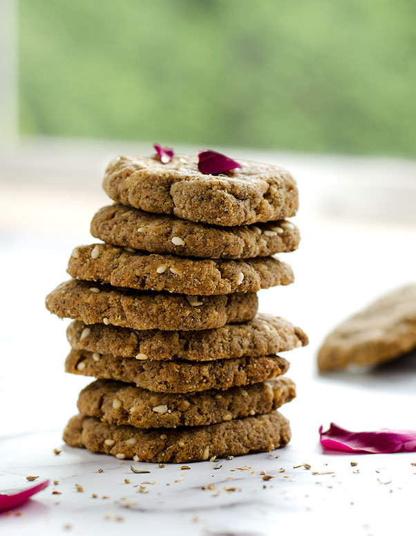 Featured-CRISP-baked-carom-cookies-savory-glutenfree-FRAGRANT-kidfriendly-teatime-snack-recipe-flavorsofnutrition